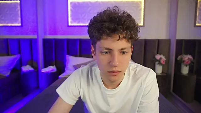 StefanBev online show from April 2026 08:48:02 PM