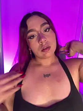 Snapshot of Wen_01 chatting on April 2026 11:12:02 AM Wen 01 online show from April 2026 11:12:02 AM