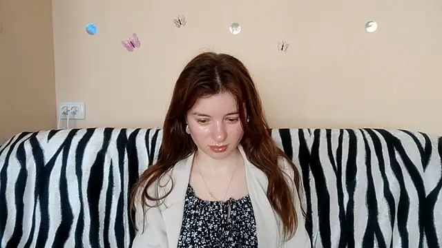 LanitaHemple online show from April 2026 01:18:02 PM