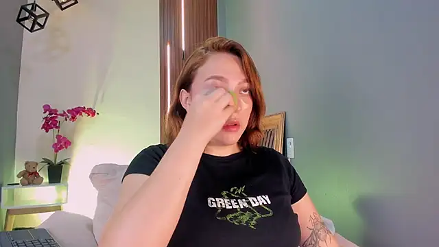 SimonaStar online show from February 2026 01:55:01 PM