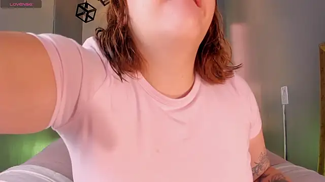 SimonaStar online show from February 2026 12:49:02 PM