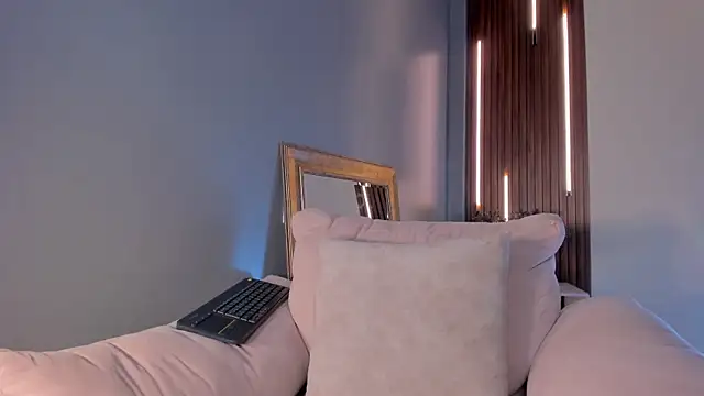 SimonaStar online show from February 2026 12:51:02 PM