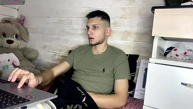 Donald boy online show from March 2026 11:16:02 PM