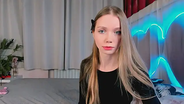 lada2k4 online show from February 2026 06:01:02 AM