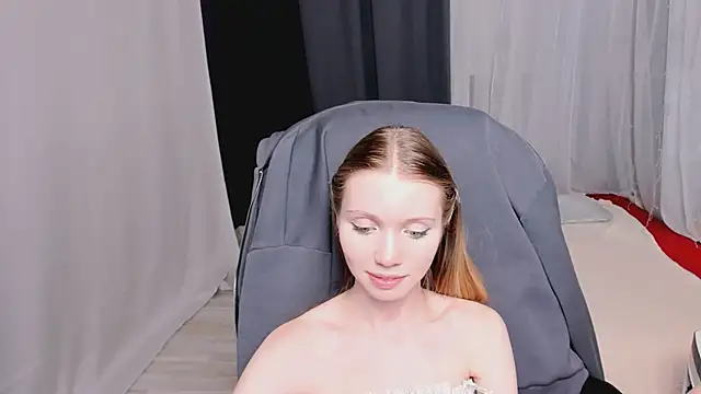 lada2k4 online show from February 2026 05:47:02 PM