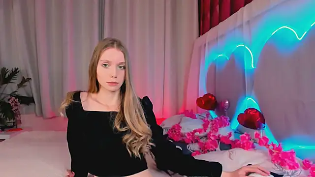 lada2k4 online show from February 2026 07:20:02 AM