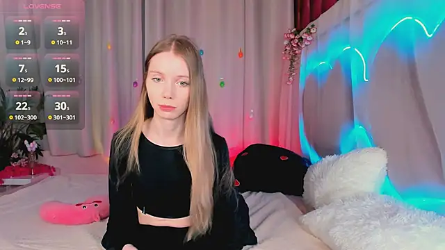lada2k4 online show from May 2026 05:33:01 AM