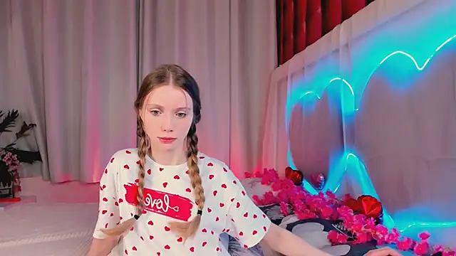 lada2k4 online show from February 2026 05:29:01 AM