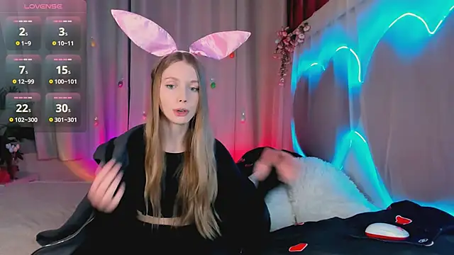 lada2k4 online show from April 2026 06:20:01 AM