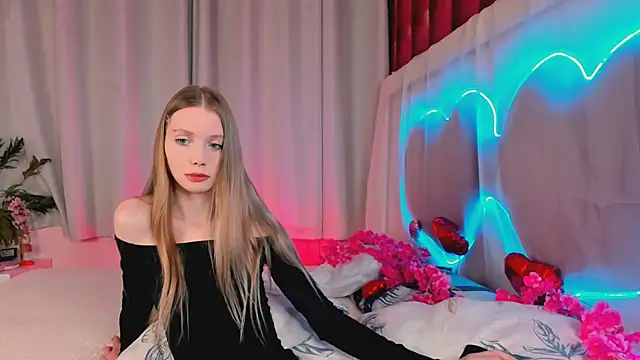 lada2k4 online show from February 2026 06:04:01 AM