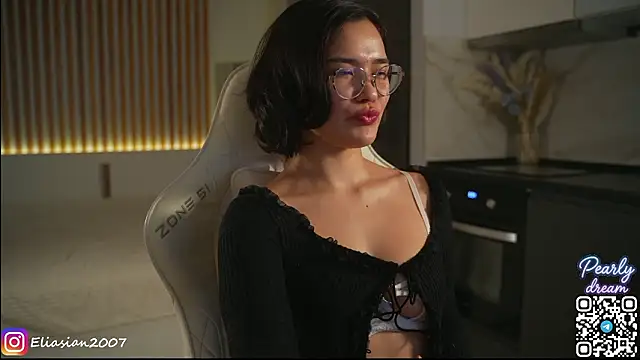 Eliasian online show from March 2026 04:18:02 PM