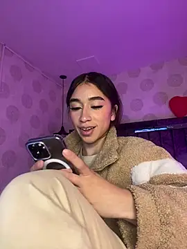 Snapshot of alahia_pink chatting on March 2026 01:57:02 AM alahia pink online show from March 2026 01:57:02 AM