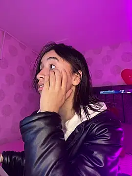 Snapshot of alahia_pink chatting on February 2026 02:34:01 AM alahia pink online show from February 2026 02:34:01 AM