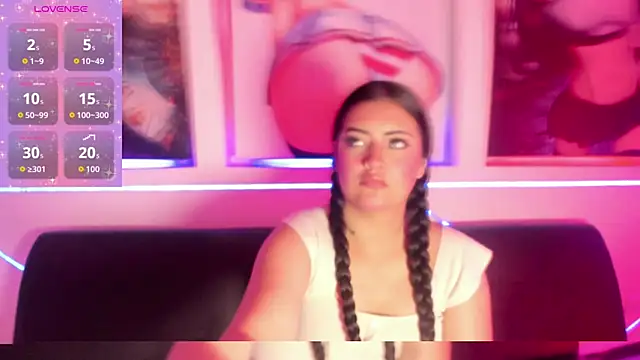 JoycePierce online show from March 2026 12:34:01 PM