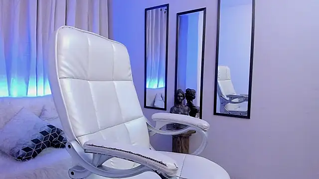 Tommas Jhonson online show from April 2026 03:52:02 AM