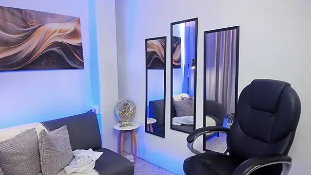 Tommas Jhonson online show from March 2026 04:31:01 PM