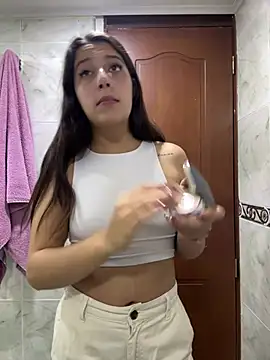 novaa velvet online show from February 2026 05:43:01 PM