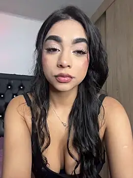 Snapshot of Katie_boss2 chatting on February 2026 12:43:01 AM Katie boss2 online show from February 2026 12:43:01 AM