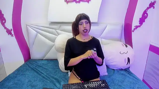 Eloisa Morgan online show from April 2026 02:24:01 AM