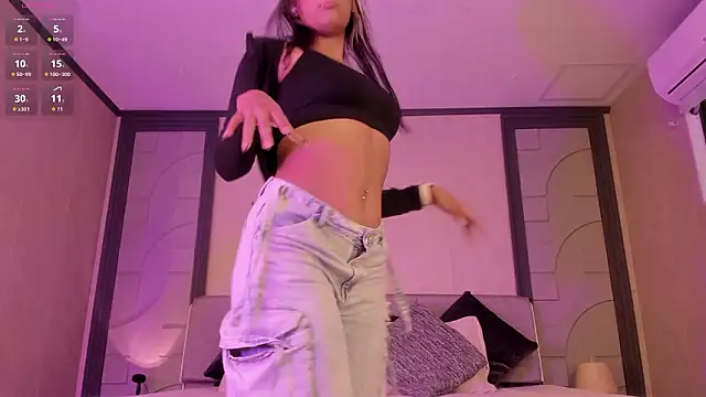 alicee clark  online show from March 2026 12:29:01 PM