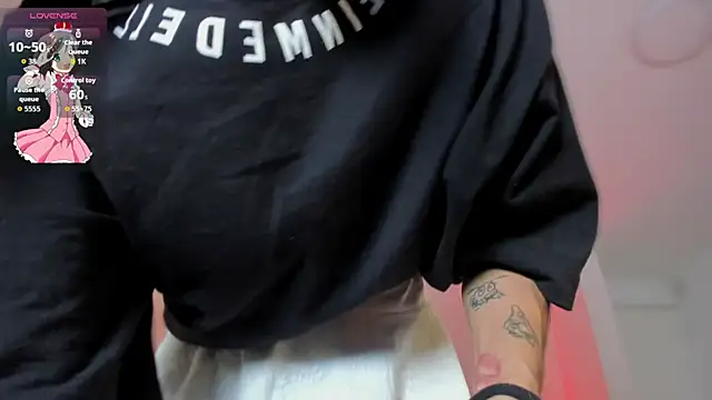 Axarasss  online show from February 2026 12:16:01 PM