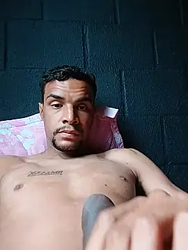 Jmartinss69 online show from June 2026 01:08:02 PM