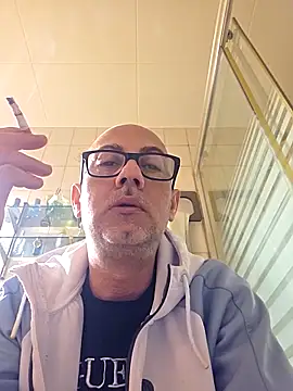 pareja47 online show from April 2026 02:18:01 PM