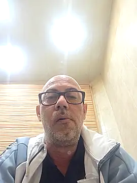 Snapshot of pareja47 chatting on April 2026 02:58:02 PM pareja47 online show from April 2026 02:58:02 PM