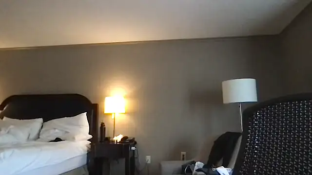 bisexualbeauty50 online show from February 2026 03:56:01 PM