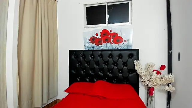 Snapshot of Kitty_f00x chatting on July 2026 12:56:01 PM Kitty f00x online show from July 2026 12:56:01 PM