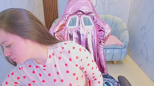 Amelia Cooper s online show from March 2026 08:04:01 PM