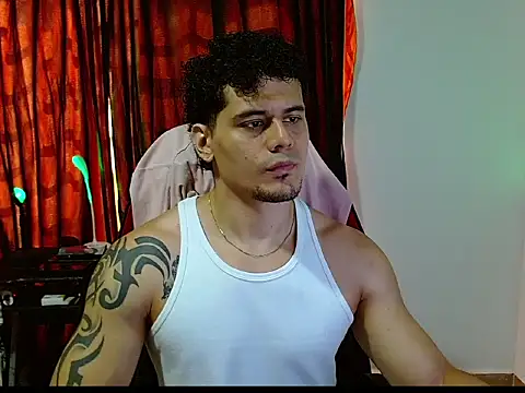 Logan0626 online show from March 2026 07:47:01 PM