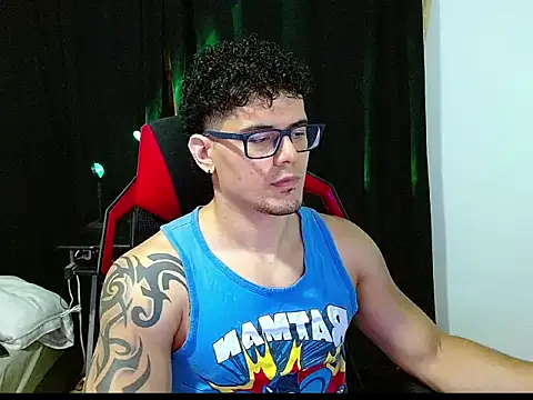 Logan0626 online show from February 2026 11:48:01 PM