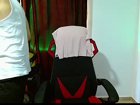 Logan0626 online show from March 2026 02:54:02 PM