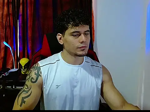 Logan0626 online show from March 2026 07:20:01 PM