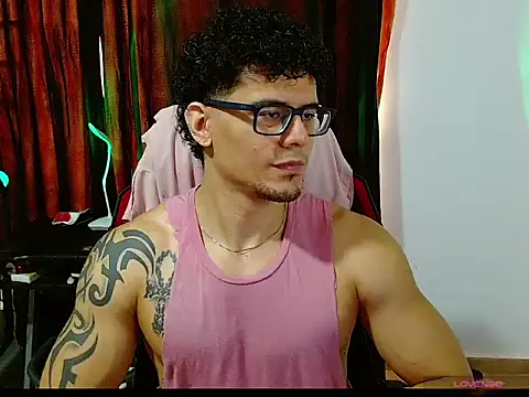 Logan0626 online show from May 2026 01:12:02 PM