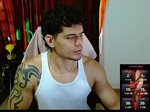 Logan0626 online show from April 2026 04:34:02 PM