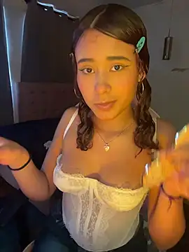 Rylia online show from April 2026 02:12:01 PM