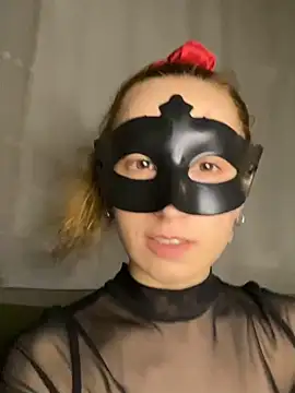 seluna baby online show from April 2026 07:17:01 PM