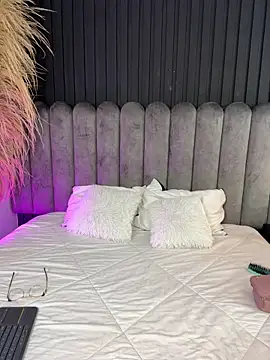 Nanda vixen  online show from March 2026 08:01:02 PM