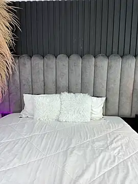 Nanda vixen  online show from March 2026 08:55:02 AM