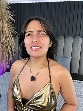 Nanda vixen  online show from April 2026 11:31:01 PM