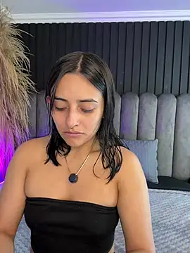 Nanda vixen  online show from May 2026 11:12:01 PM