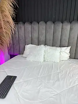 Nanda vixen  online show from March 2026 08:49:02 PM