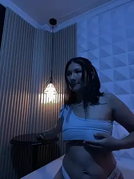 Snapshot of _HIKARII_ chatting on February 2026 06:52:02 PM HIKARII online show from February 2026 06:52:02 PM