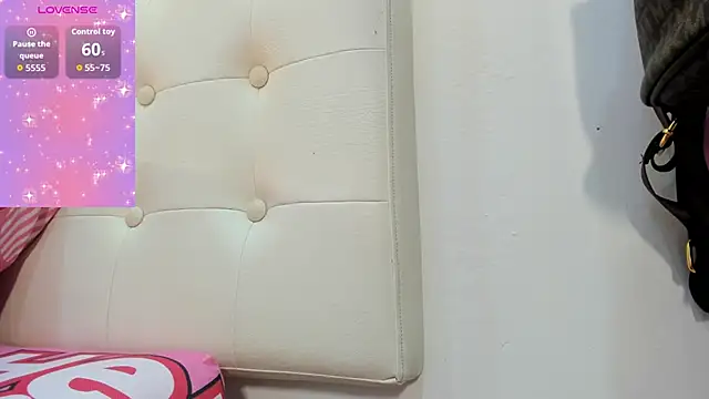 MiaEvans0 online show from April 2026 03:02:02 AM