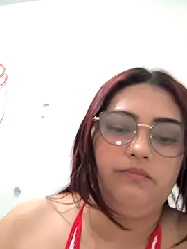 Snapshot of Candyvenuz chatting on February 2026 06:19:02 PM Candyvenuz online show from February 2026 06:19:02 PM