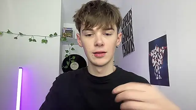 YourMilkyGuy online show from April 2026 05:16:01 PM