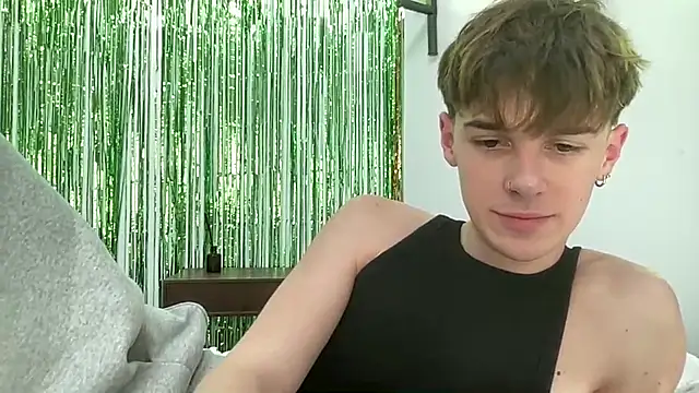 YourMilkyGuy online show from March 2026 01:37:01 PM