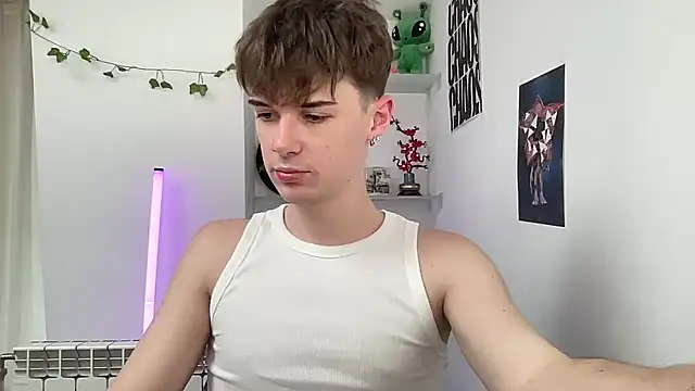 YourMilkyGuy online show from May 2026 12:01:01 PM